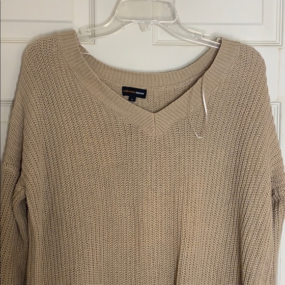 Sweater - Picture 2 of 2